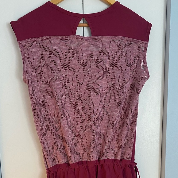 Columbia dress, ruby, size small. - Picture 4 of 4